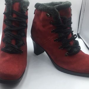Sporto Waterproof Red/Black Fur Heel Boots